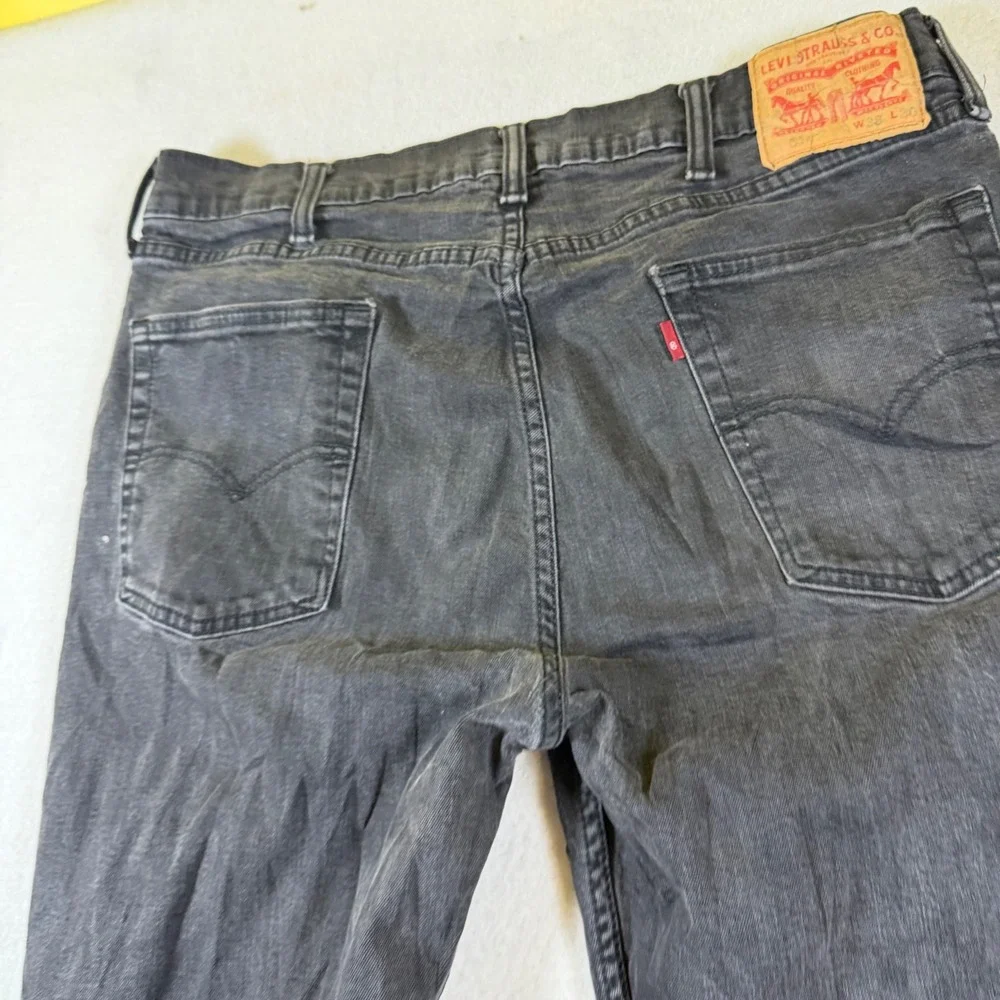 Levis 514 Straight Fit Jeans Mens 38x30 Faded Black Denim Pants Classic 5-Pocket